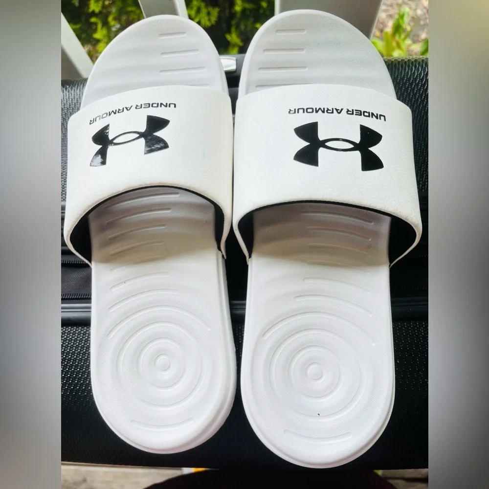 Under Armour Men’s Slide sandals